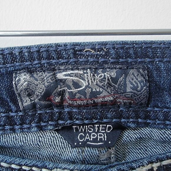 Silver JEANS Co. Distressed Twisted Capri Low Rise Medium Wash Denim Size 28 - Picture 5 of 11